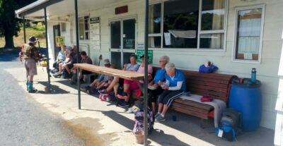 29 Jan Hikers Harwood Lunch In The Shade. Photo & Caption Helen