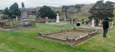 Otakia Cemetery Caption And Photo Helen