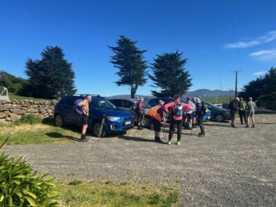 26 nov highcliff trampers sunhat’s, sunscreen , sunglasses ready for a hot day on the peninsula photo & caption pam