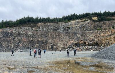 24 june grahams bush etc trampers mt kettle quarry. photo & caption pam