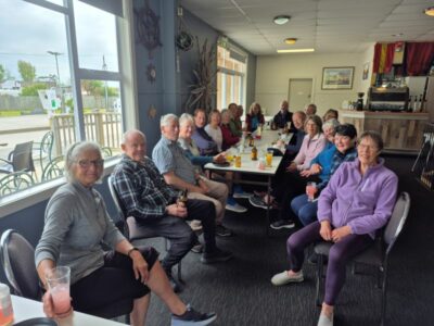 7 Oct Inchclutha combined Drinks in Kaitangata pub Photo & caption Helen